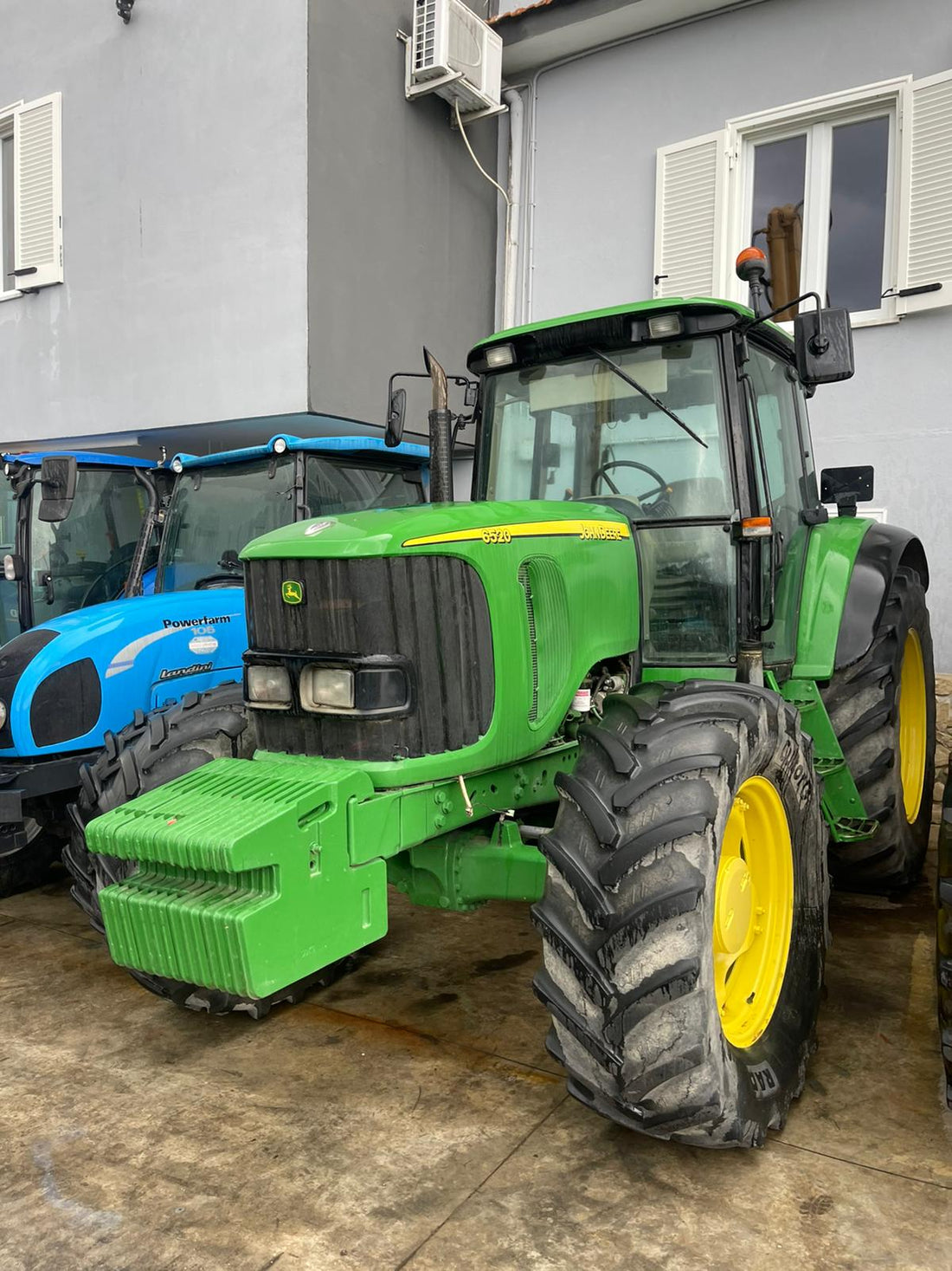 JOHN DEERE 6520 SE